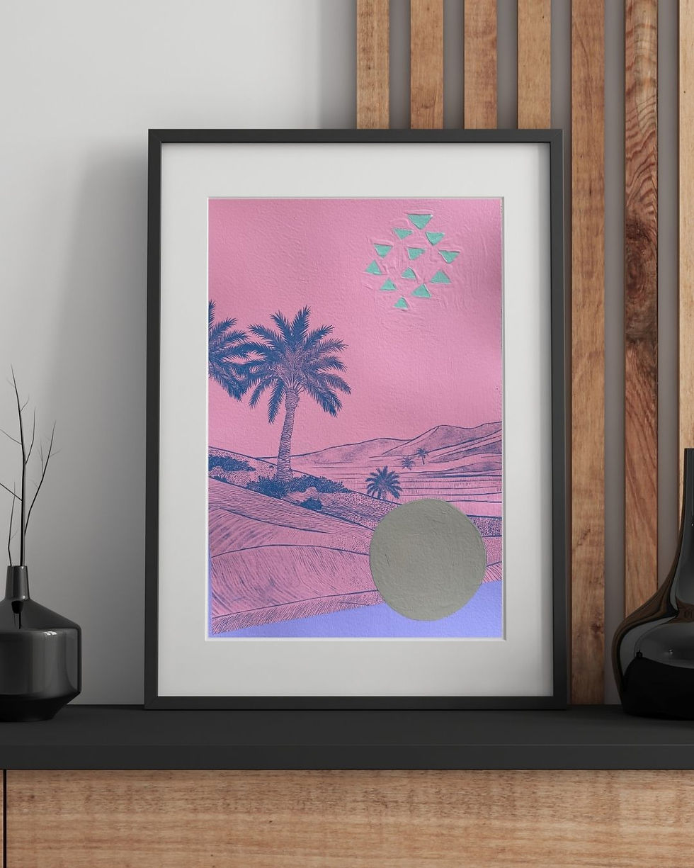 Thumbnail: Moon Held in Sand 01