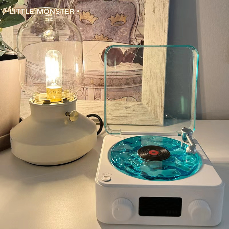 Thumbnail: Caixa de Som Bluetooth com Luminária