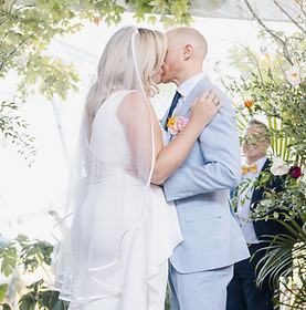 Magalie Lafleur Photography | NYC Wedding Elopement Events Documentary style Luxury Timeless Elegant