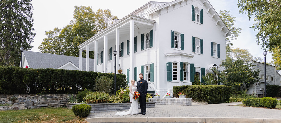 Magalie Lafleur Photography | NYC Hudson Valley Wedding Documentary style Timeless Elegant
