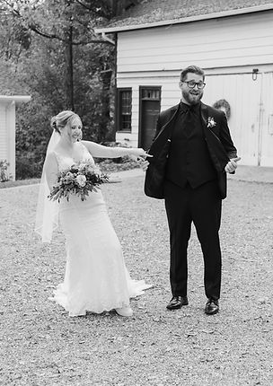 Magalie Lafleur Photography | NYC Hudson Valley Wedding Documentary style Timeless Elegant
