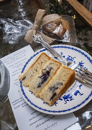 Magalie Lafleur Photography | NYC Bridal Shower Maman Soho Documentary style Timeless Elegant
