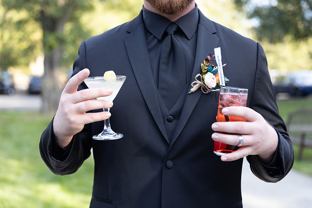 Magalie Lafleur Photography | NYC Hudson Valley Wedding Documentary style Timeless Elegant