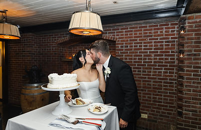 Magalie Lafleur Photography | NYC Wedding Elopement Events Documentary style Luxury Timeless Elegant