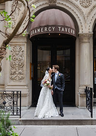 Magalie Lafleur Photography | NYC Gramercy Tavern Elopement Documentary style Timeless Elegant