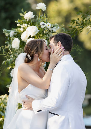 Magalie Lafleur Photography | NYC Wedding The Manson Glen Cove Documentary style Luxury Timeless Elegant