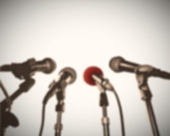 ilustraciones-de-stock-conferencia-de-prensa_18-3271_edited_edited.jpg