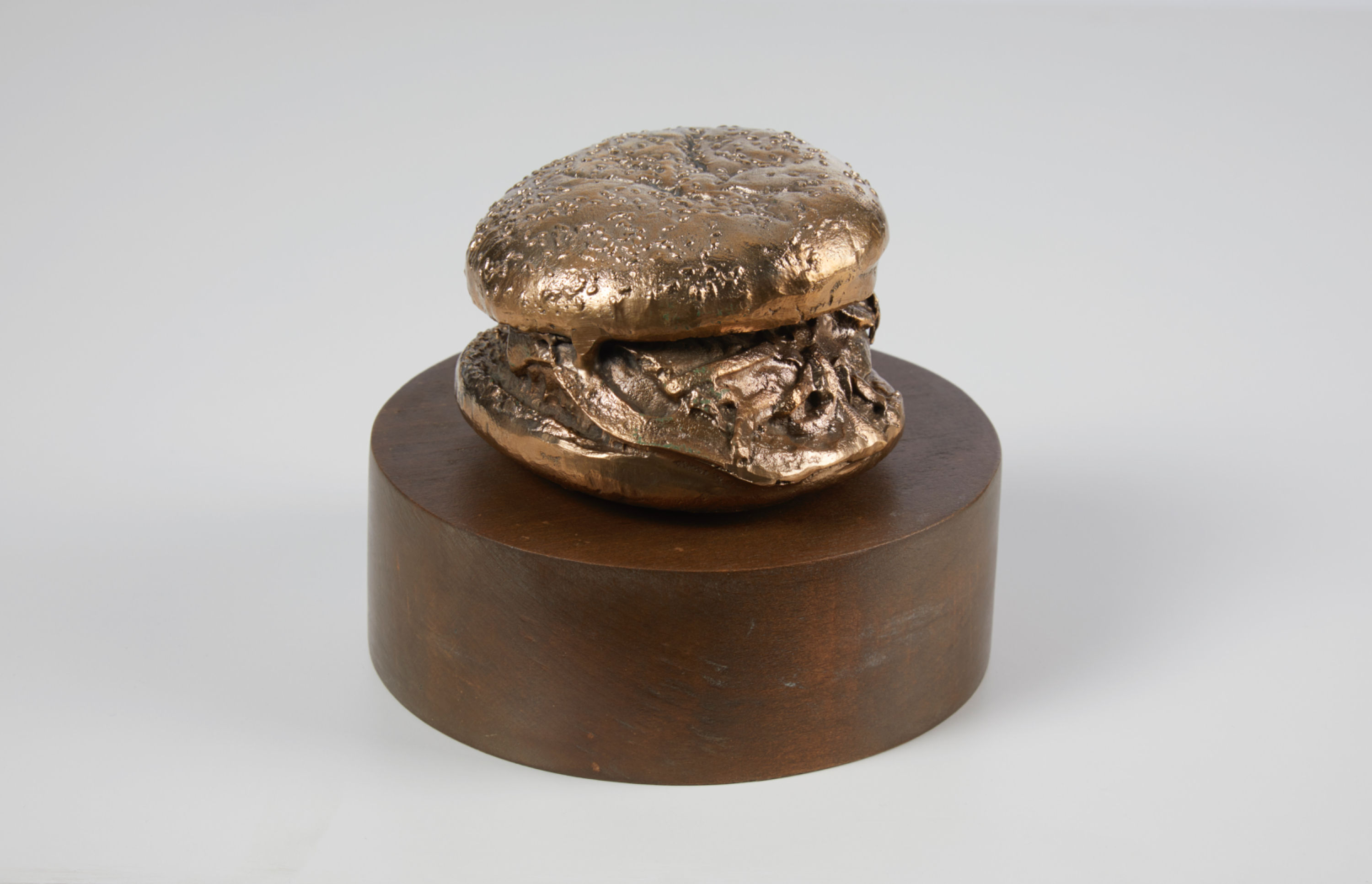 Bronze burger