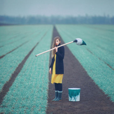 beautiful-surreal-photography-by-oleg-oprisco-1.jpeg