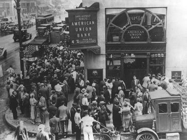 Bank run on American Union Bank in 1932