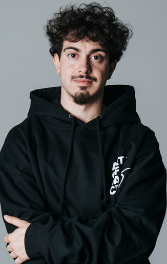 Leo, corso di popping a Torino, art of dance, danza principianti, intermedio, avanzato open, accademia Academy of exellence Torino 