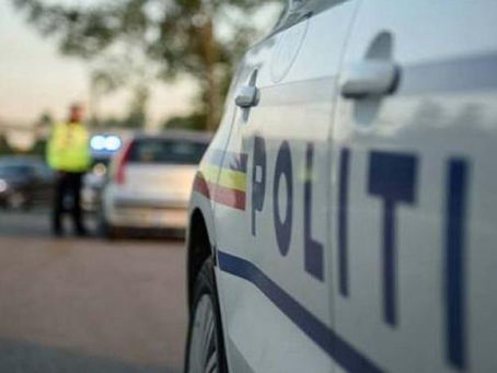 Un tânăr din Orăștioara de Sus, prins la volan fără permis