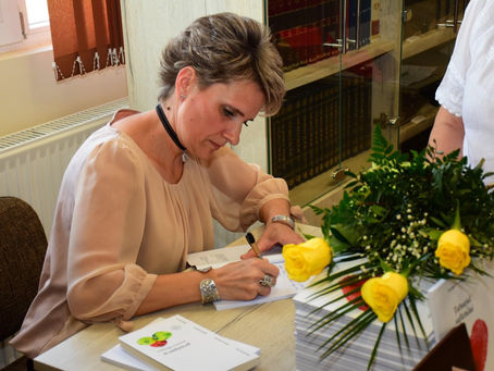 Lansare de carte - Daciana Cosmina Lazar