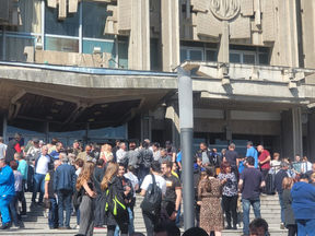 DEVA: Peste 400 de oameni au participat la BURSA LOCURILOR DE MUNCĂ