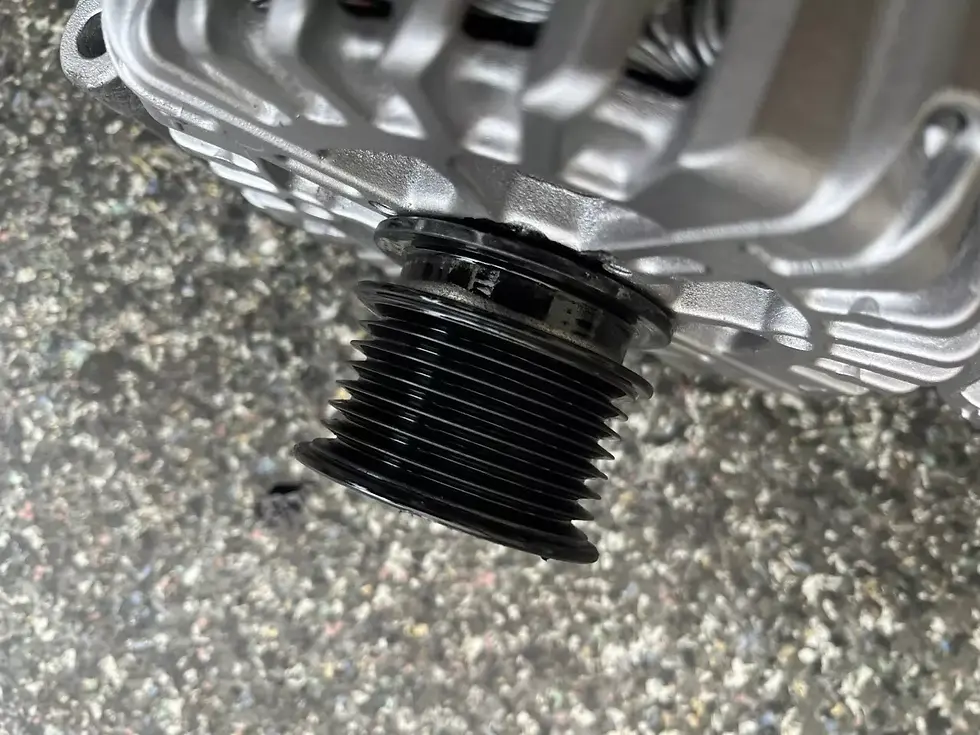 Thumbnail: Alternator FOR Mercedes Sprinter 519 319 219 419 E300 E350 CLS350 3.0 Diesel CDi