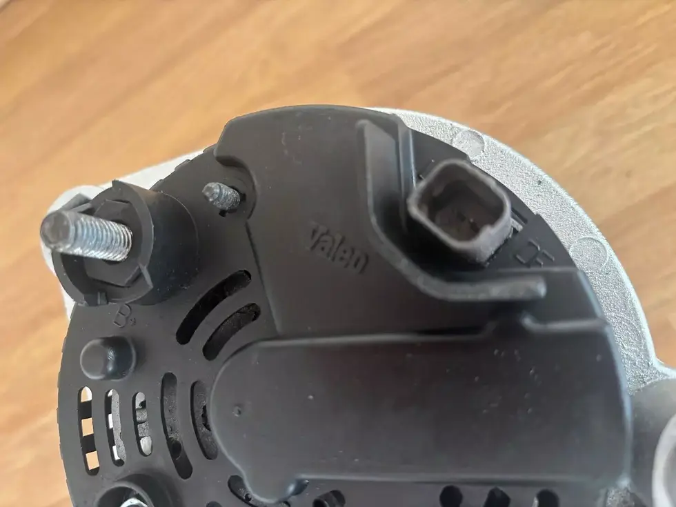 Thumbnail: WATER COOLED ALTERNATOR FOR RENAULT ESPACE IV MEGANE II SCENIC 2.0 PETROL 1.9 D