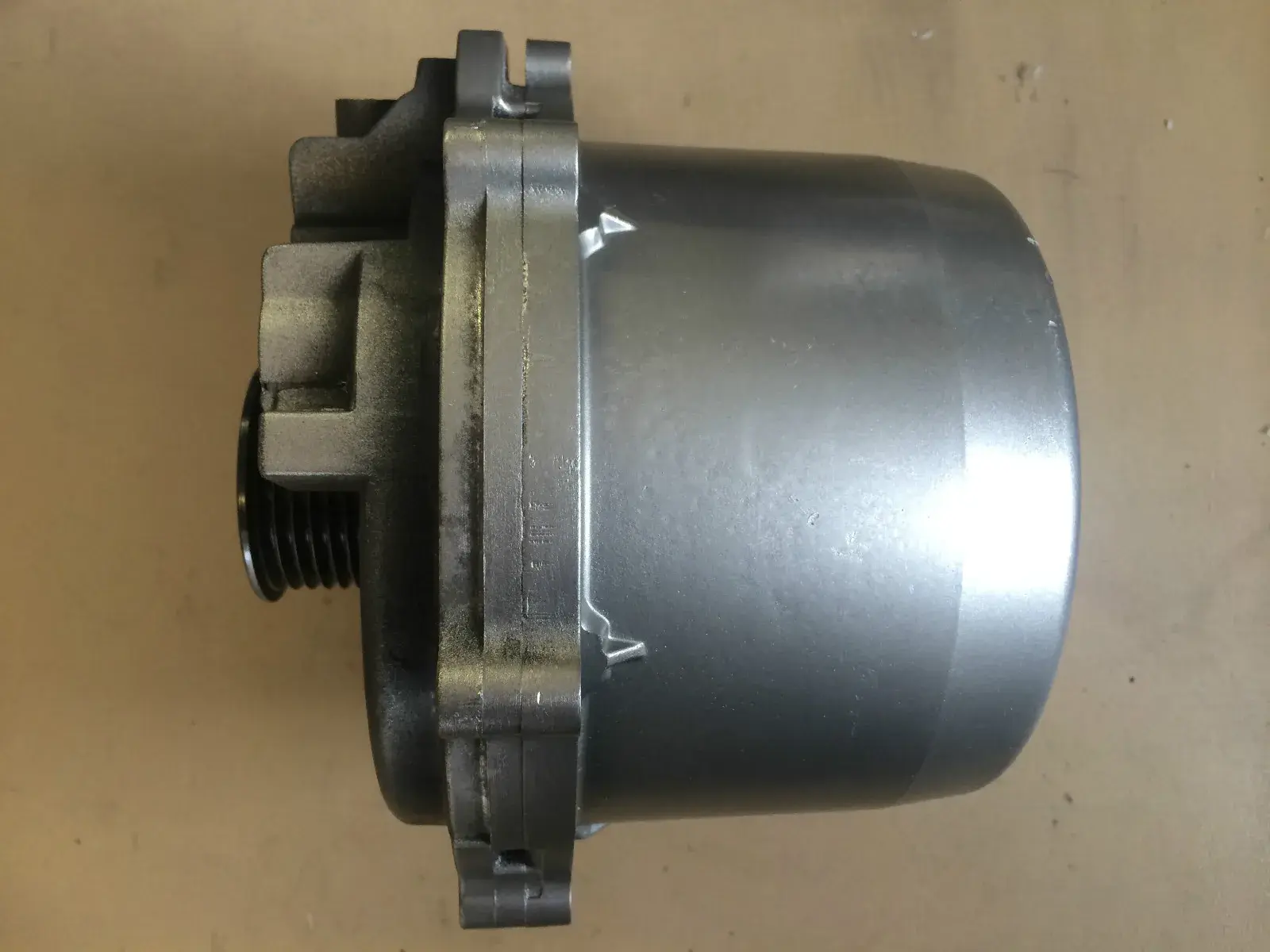 Alternator FOR BMW LAND ROVER 3.0 3.5 4.4 5.4 PETROL 150 AMP Water Cooled BOSCH