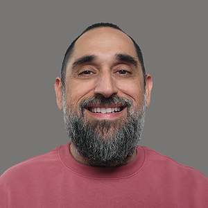 headshot2023-color.png
