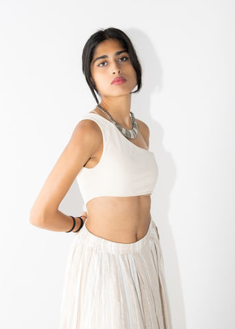 Bold and stylish portrait of a model, perfect for updating a professional portfolio