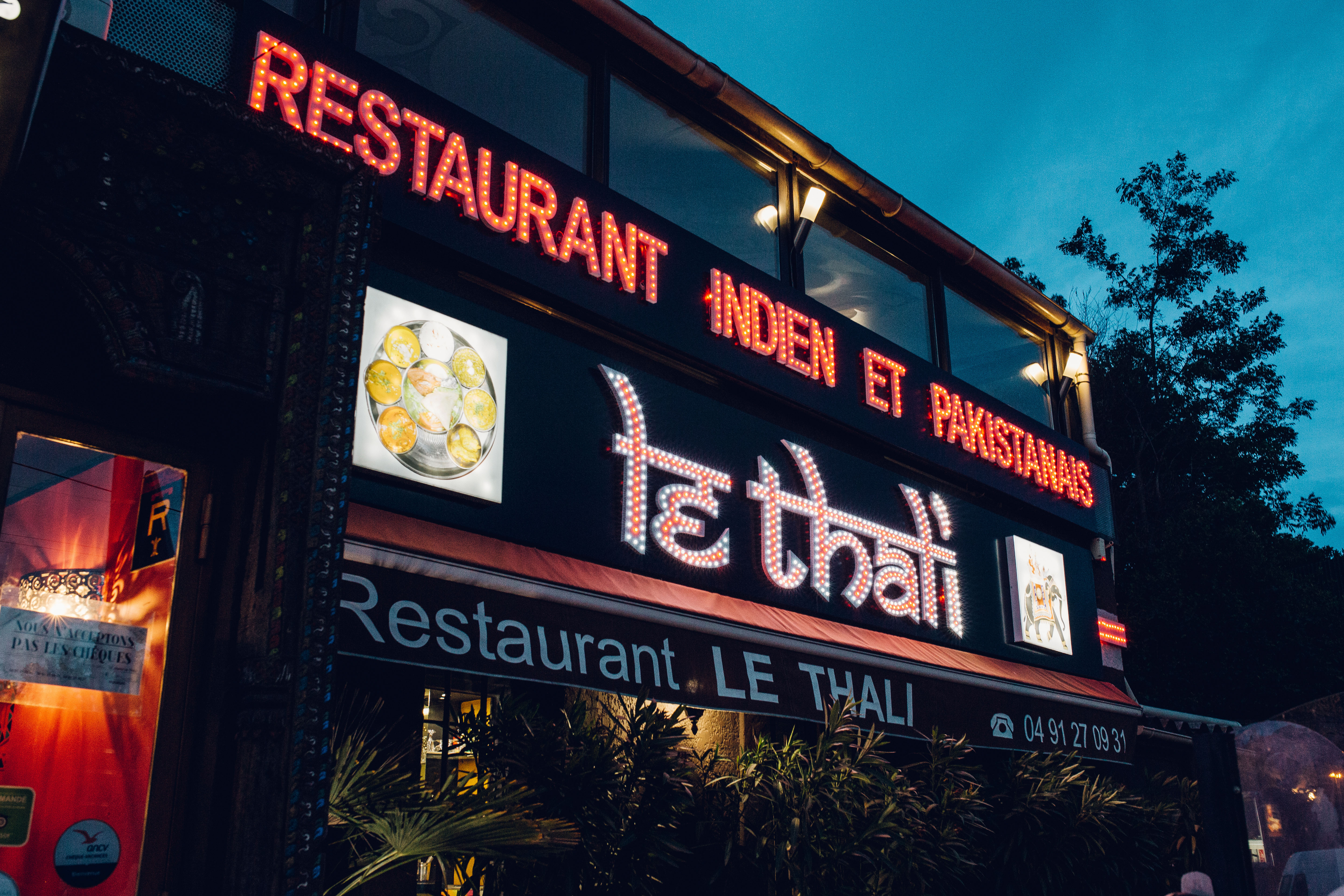 Restaurant indien en famille à Marseille : organiser le repas au Thali, à La Valentine