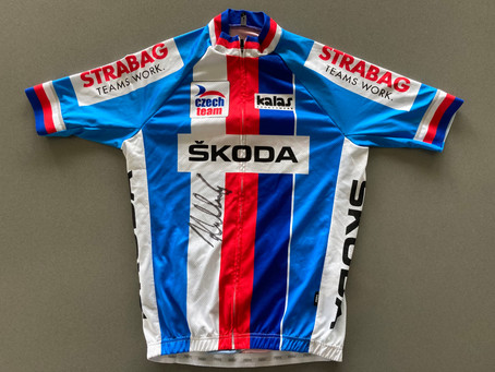 Reprezentační dres Jardy Kulhavého s podpisem