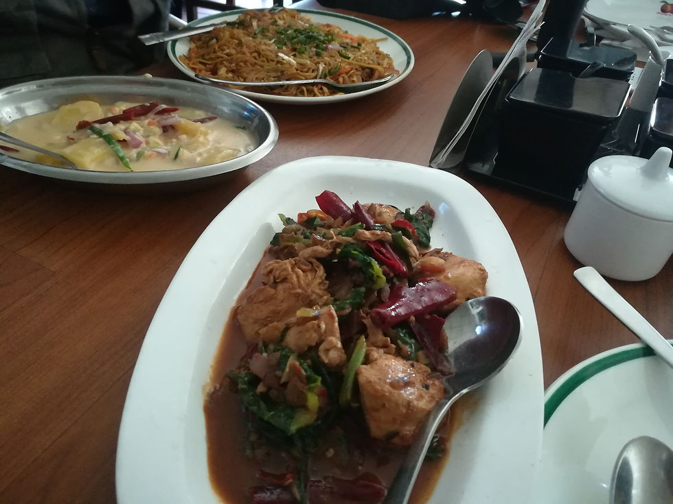 Chicken Paa, Kewa Datshi and Veg Noodles