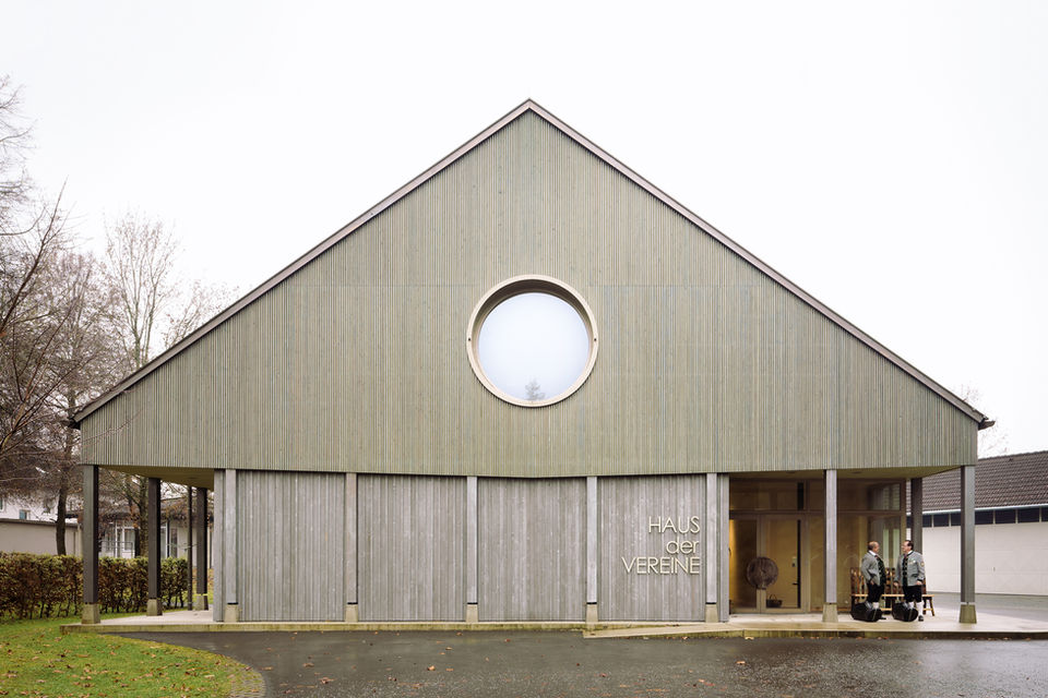 Architekturfotografie Haus der Vereine Gamlitz ©Janosch Foto.Film