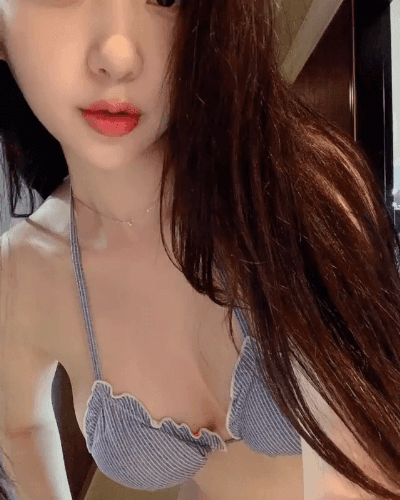 유부녀 신재은 비키니 노출