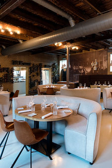 Restaurant, mooie gerechten, toffe locatie, uiteten, feestje, topvers, vis, vlees, bijzonder mooi interieur, smullen, gerechten, dineren, fine dining, smaakvol in beeld, passie, kwaliteit, culinaire fotografie, oog voor detail, foodfotografie, foodfotograaf "