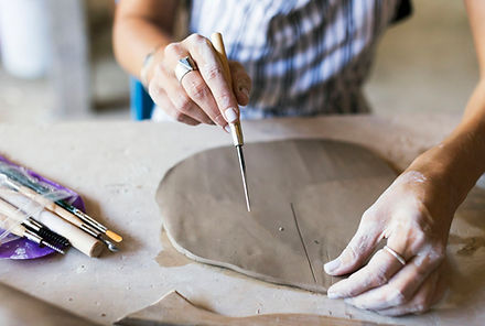 Cuttingclay-GettyImages-699106497-5a1d92937d4be80019b39a2a.jpg