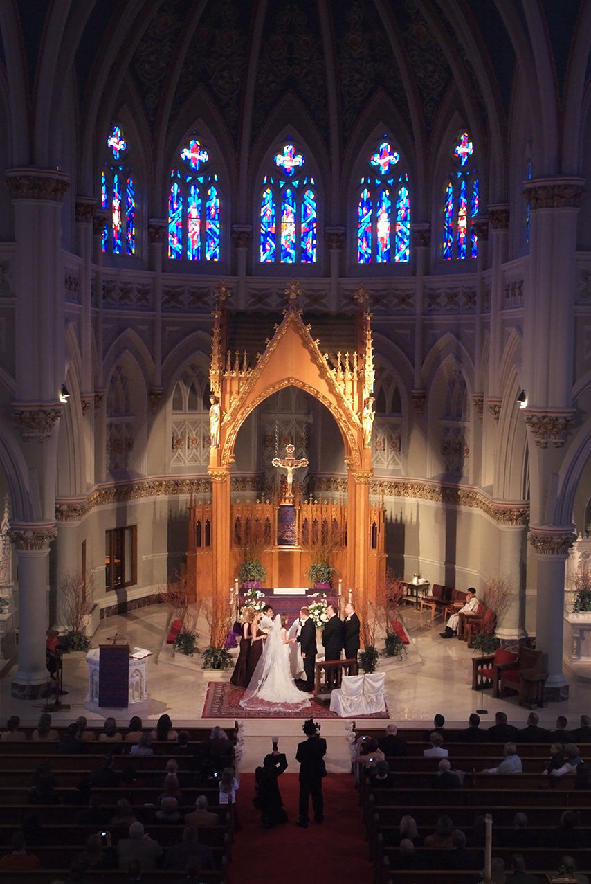 WeddingCeremonyatCatholicChurch