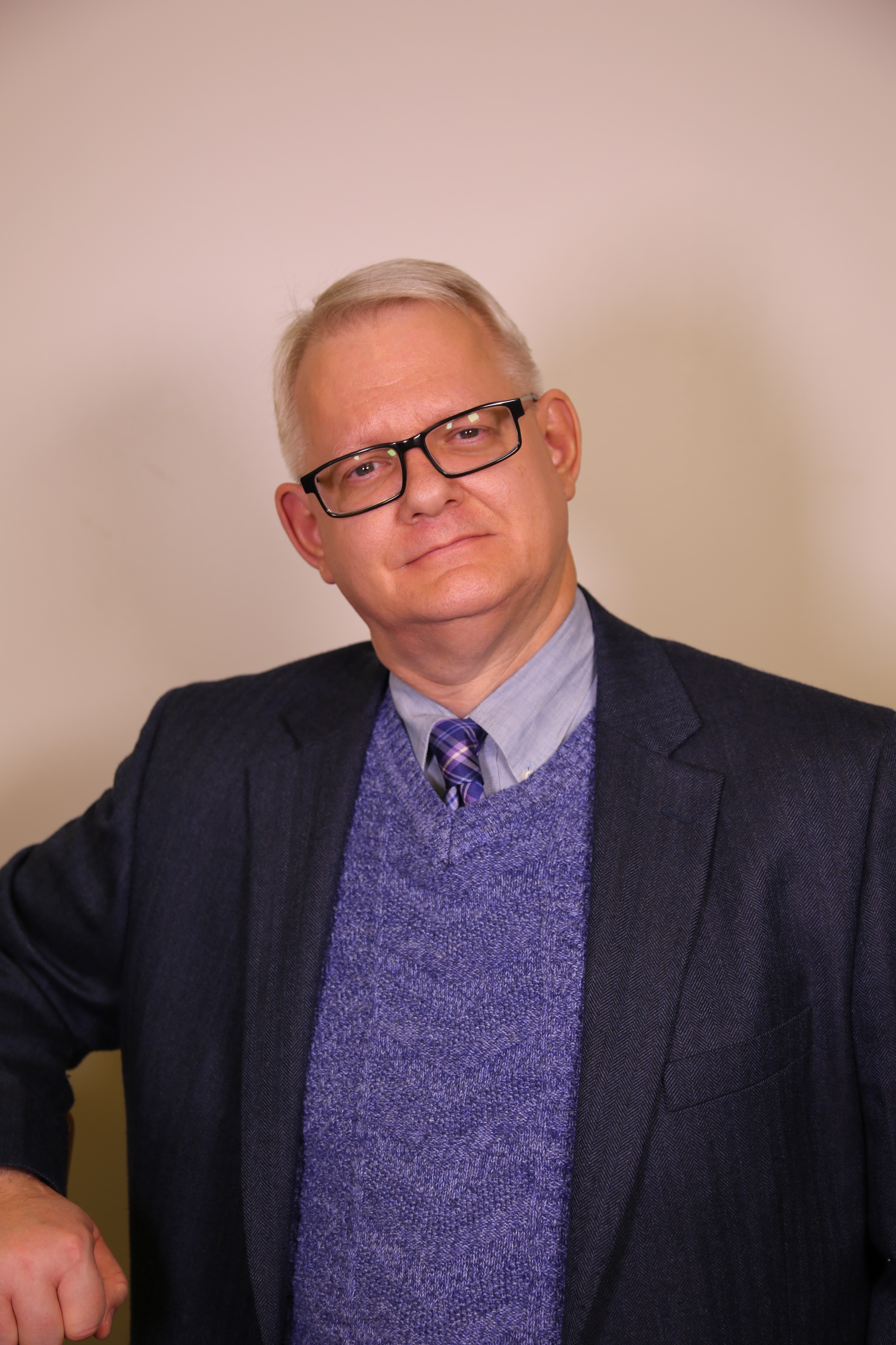 WritersBio_HeadshotPlaceholder.png