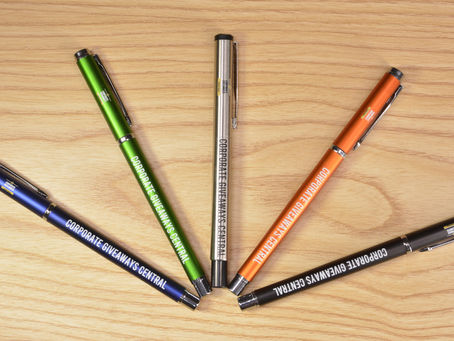 Why Pens Are Simply One of the Best Corporate Giveaways