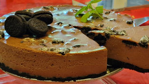 Tarta Mousse de Chocolate con Oreo SIN HUEVO