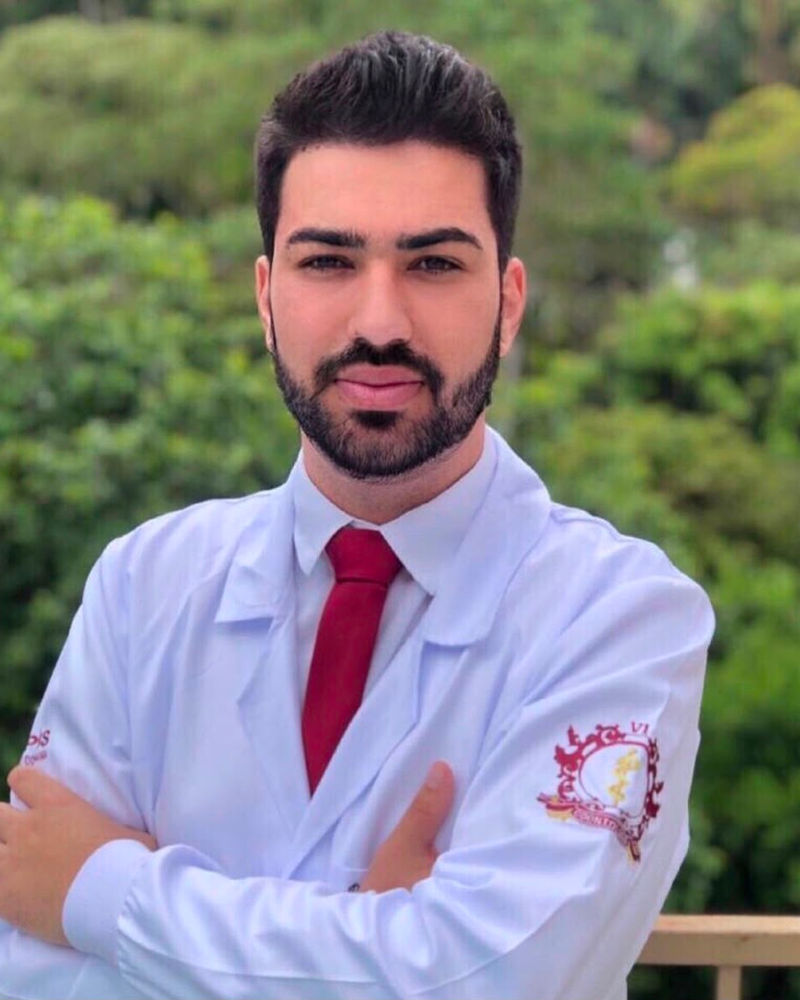 Dr. André Caproni