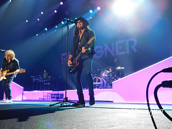 FOREIGNER 1 - 1 (3).jpg