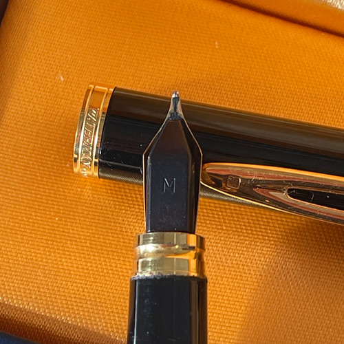 1990s Waterman “Ideal” Fountain Pen – 18k Gold Nib – Original Box