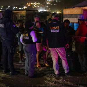 Desalojan por completo asentamiento de alto riesgo en el cauce del Río Tijuana