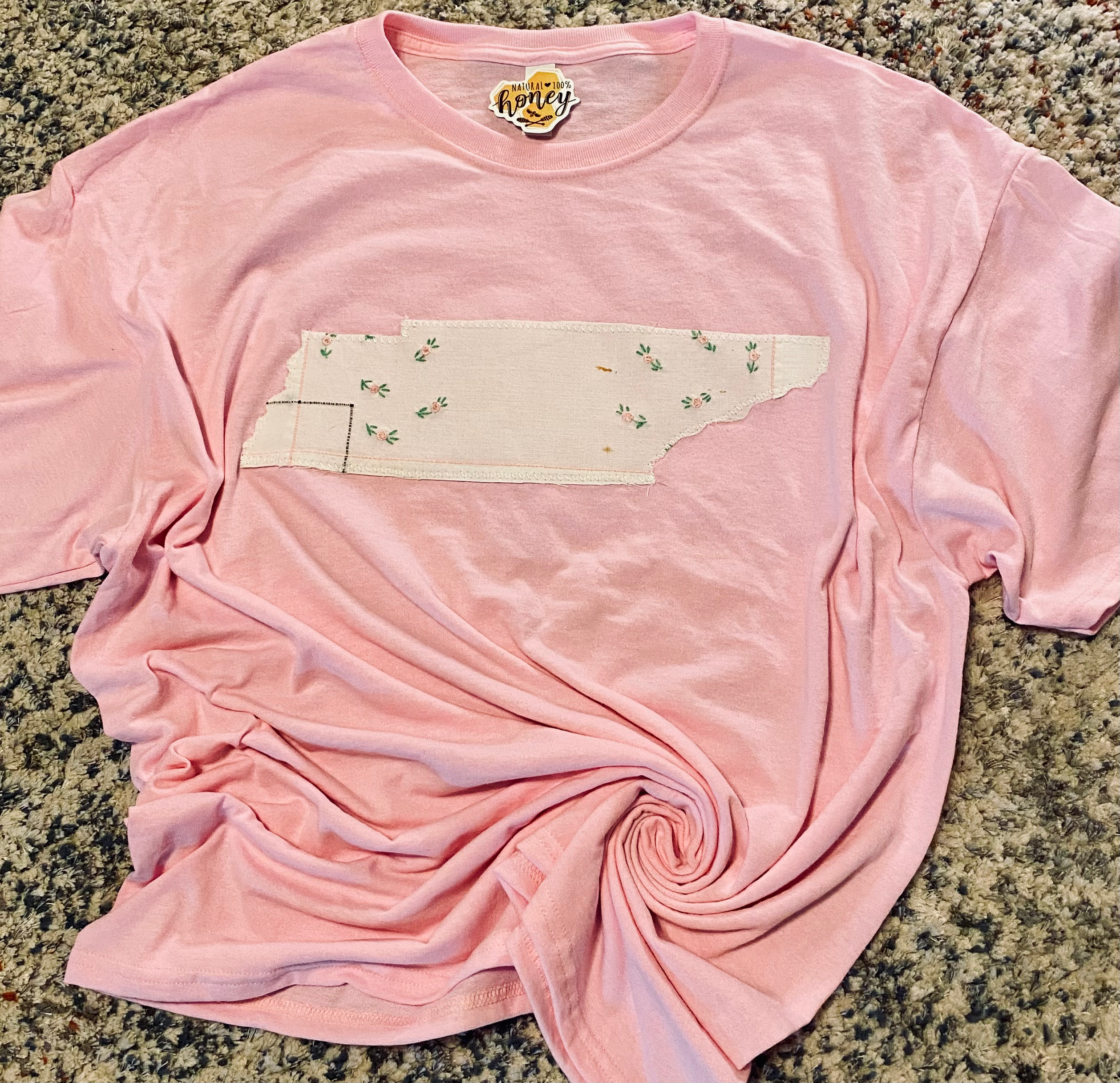 Pink hand applique tee XL (ooak)
