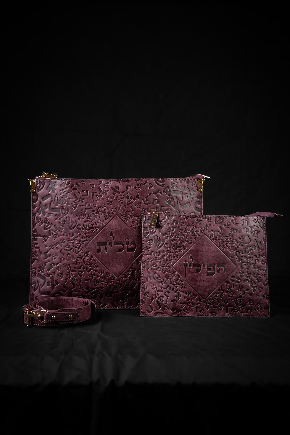 ISRAEL LETTERS - Abraham - Crimson