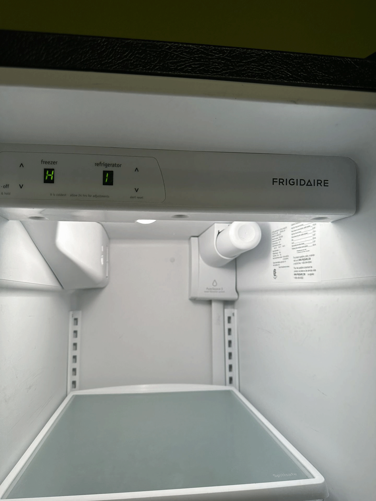 Side by Side Frigidaire Refrigerator with HI Error Message