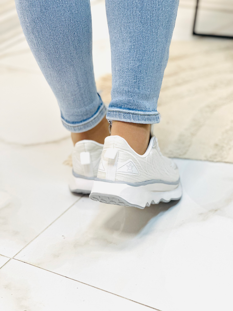 Miniatura: TENISKY NINA