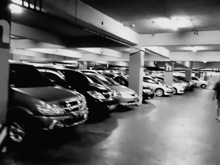 Deixar a chave no carro, mesmo na garagem, pode levar à perda da indenização do seguro?