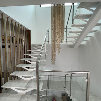 OK Bativale Escada 02 Guarda modelo falcão.jpg