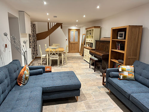 open plan lounge and diner at Tigh Fen