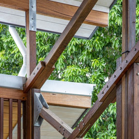 04 ben_thomas_new_farm-8 (1).jpg