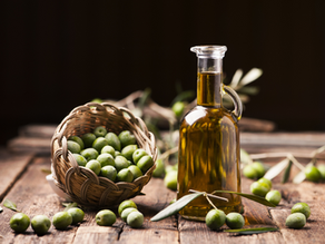 Olive Oil: Nature's Liquid Gold for Health and Wellness