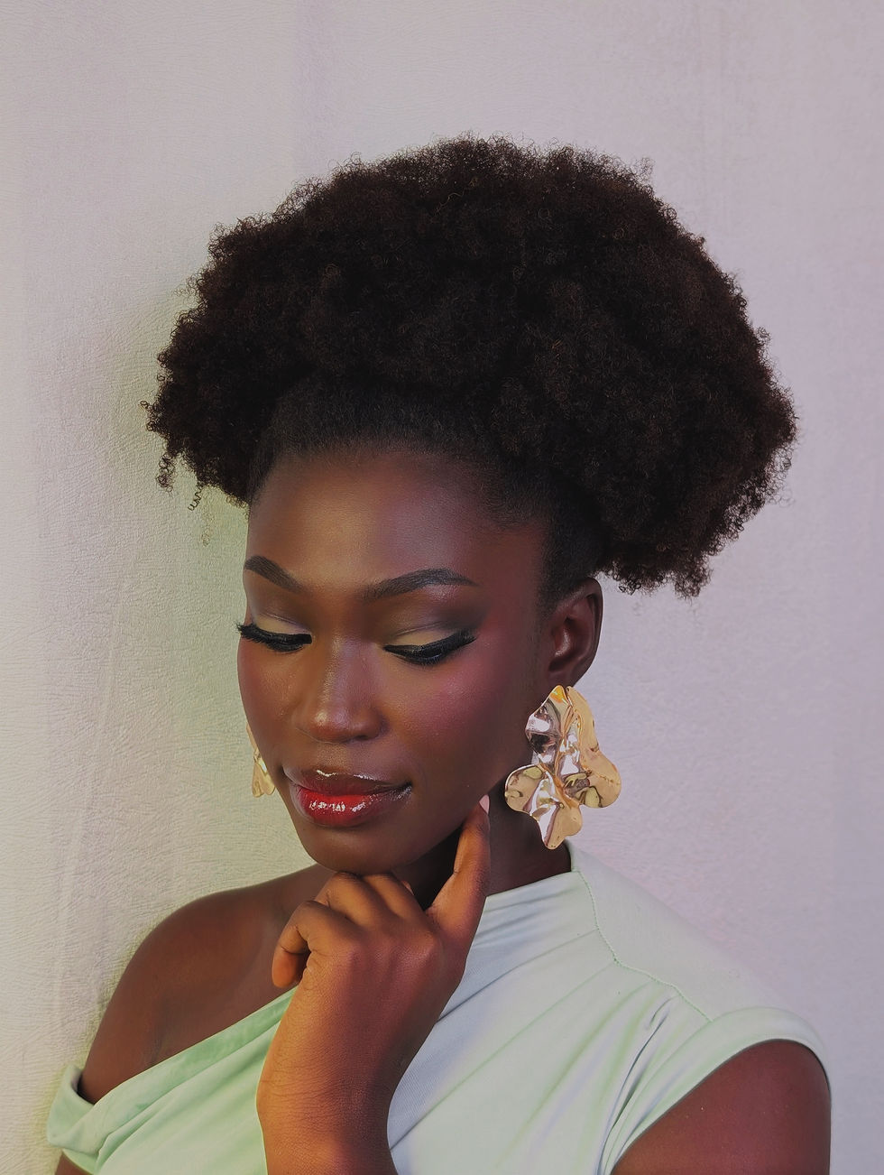 Thumbnail: LATOYA AFRO LUXE CURL BUNDLES