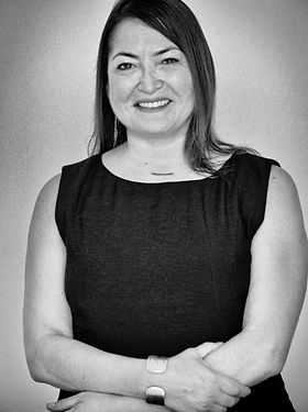 ozlem_hr.jpg