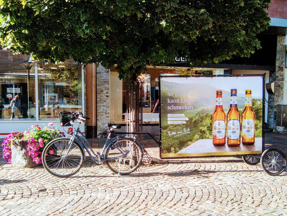 Mein Job? Fahrrad fahren